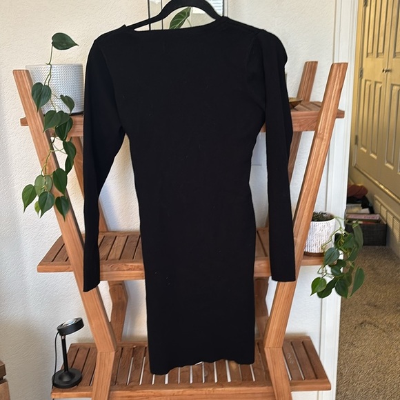Tahari Black Front Tie Sweater Dress Size Medium - Picture 5 of 6